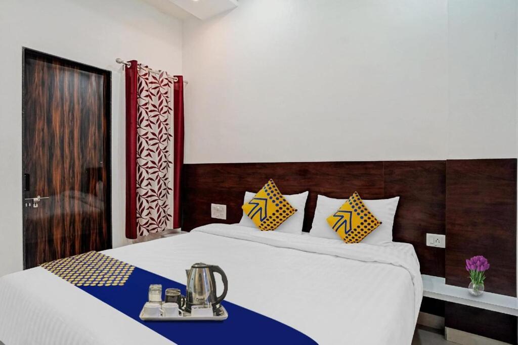 Hotel Angan Udaipur Bagian luar foto
