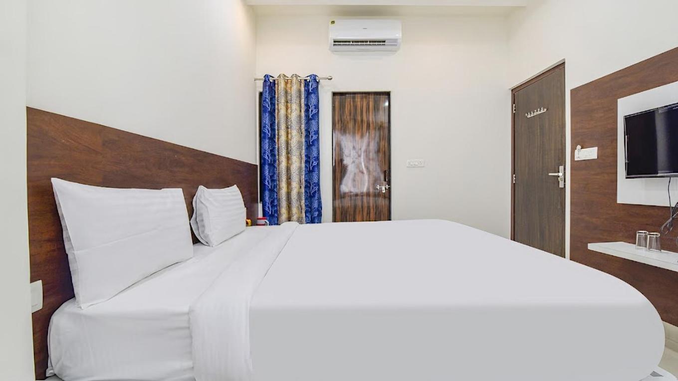 Hotel Angan Udaipur Bagian luar foto